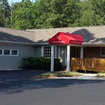 Entrance - Veterinarians serving pet owners of Chapel Hill, NC - Meadowmont Animal Hospital